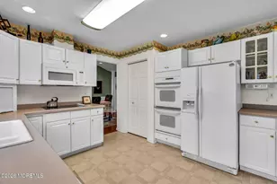 30 Strawberry Ln, Lakewood, NJ 08701 - Photo 17