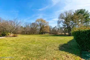 6 Pheasant Rd, Colts Neck Township, NJ 07722 - Photo 9