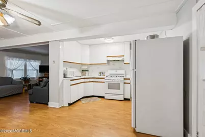 1118 Oakland Street, Point Pleasant, NJ 08742 - Photo 9
