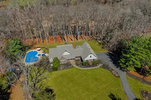 11 Hidden Pine Dr, Colts Neck Township, NJ 07722 - Photo 7