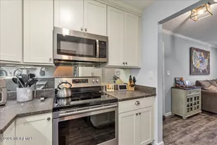 114 Wellington Pl, Matawan, NJ 07747 - Photo 13