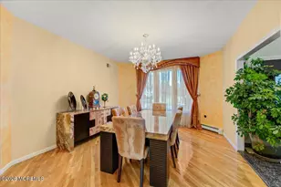 5 Cherry Point Ct, Morganville, NJ 07751 - Photo 15