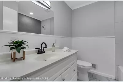 821 Bay Avenue, Toms River Township, NJ 08753 - Photo 33