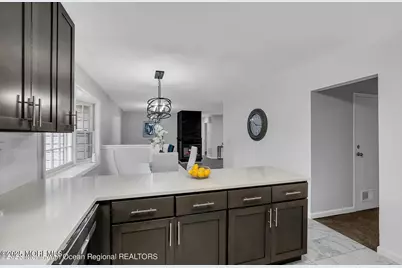 821 Bay Avenue, Toms River Township, NJ 08753 - Photo 15