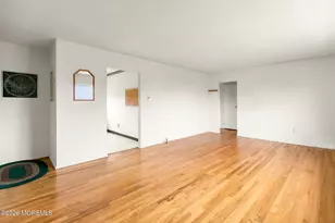 15 Azalea Ct, Eatontown, NJ 07724 - Photo 5