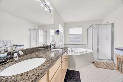 155 Point Of Woods Boulevard, Morganville, NJ 07751 - Photo 37