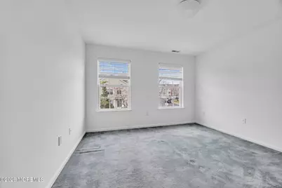 155 Point Of Woods Boulevard, Morganville, NJ 07751 - Photo 25