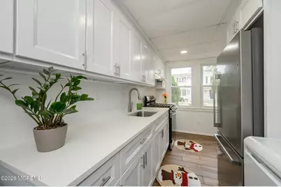 25 Belshaw Avenue, Shrewsbury, NJ 07724 - Photo 7