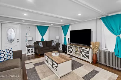 11 Main Street, Englishtown, NJ 07726 - Photo 5