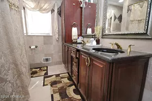 440 Smith Ct, Cliffwood, NJ 07721 - Photo 9