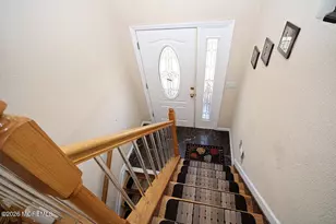 440 Smith Ct, Cliffwood, NJ 07721 - Photo 29