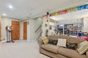 30 Fela Dr, Sayreville, NJ 08859 - Photo 25