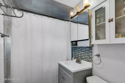 111 Barker Avenue, Shrewsbury, NJ 07724 - Photo 11