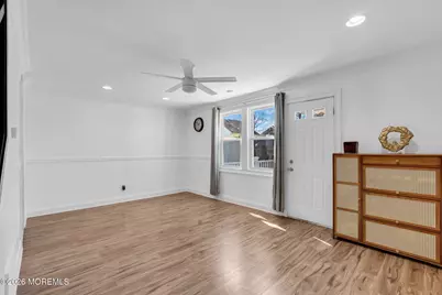 111 Barker Avenue, Shrewsbury, NJ 07724 - Photo 7