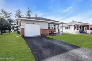 7 Georgetown Dr, Toms River Township, NJ 08757 - Photo 3