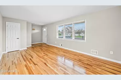 111 F Street, Brick, NJ 08723 - Photo 7