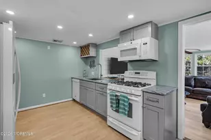 1217 16th Ave, Belmar, NJ 07719 - Photo 9