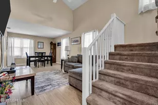41 Concord Cir, Howell Township, NJ 07731 - Photo 9