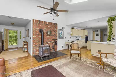 95 Holmes Mill Road, Upper Freehold Township, NJ 08501 - Photo 9