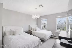 147 Stratford Pl, Lakewood, NJ 08701 - Photo 13