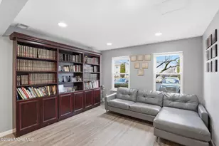 147 Stratford Pl, Lakewood, NJ 08701 - Photo 9