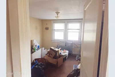 248 Thompson Avenue, North Middletown, NJ 07758 - Photo 7