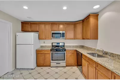 435 Hancock Place, Morganville, NJ 07751 - Photo 9