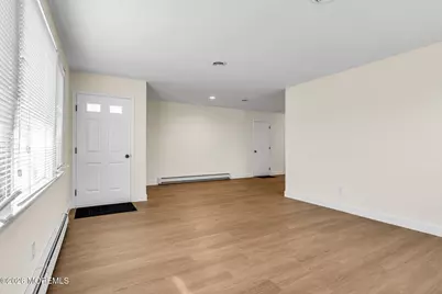 1 Hampshire Road, Toms River Township, NJ 08757 - Photo 13