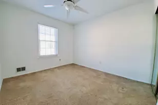 912 Wellington Pl, Aberdeen Township, NJ 07747 - Photo 23