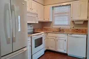 912 Wellington Pl, Aberdeen Township, NJ 07747 - Photo 13