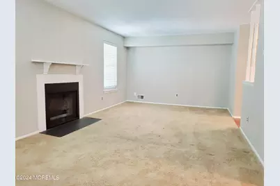 912 Wellington Place, Aberdeen Township, NJ 07747 - Photo 7