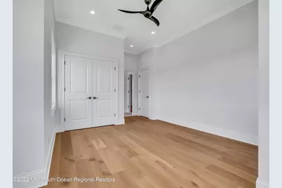 120 Eagle Way, Eatontown, NJ 07724 - Photo 53