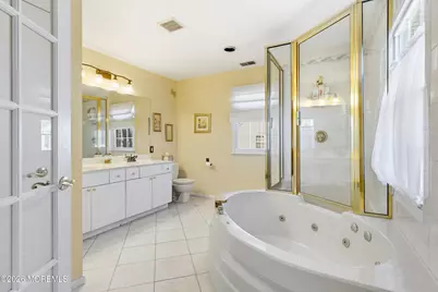 3 Manalapan Woods Drive, Manalapan Township, NJ 07726 - Photo 21