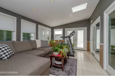 38 Holly Drive, Sayreville, NJ 08859 - Photo 9