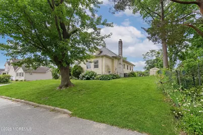 18 N Central Avenue, Toms River Township, NJ 08753 - Photo 1