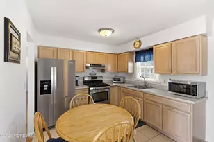 3148 Oceanic Dr, Toms River Township, NJ 08753 - Photo 15