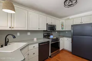 1028B Shetland Dr, Lakewood, NJ 08701 - Photo 9