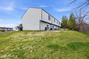 31 Sawmill Rd, Brick, NJ 08724 - Photo 3