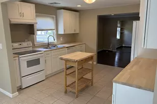 13 Sanford St, Manalapan Township, NJ 07726 - Photo 9