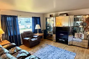 429 Lea Ave, Laurence Harbor, NJ 08879 - Photo 3