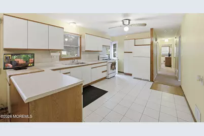 33 Toomin Drive, Neptune Township, NJ 07753 - Photo 9