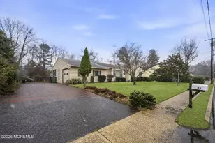 33 Toomin Dr, Neptune Township, NJ 07753 - Photo 3