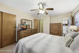 33 Toomin Dr, Neptune Township, NJ 07753 - Photo 31