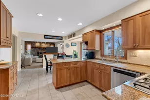 5 Winthrop Dr, Holmdel, NJ 07733 - Photo 9