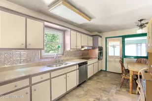313 Miller Rd, Lakewood, NJ 08701 - Photo 11