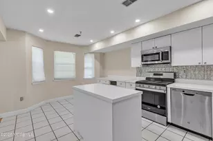 2106 Grassy Hollow Dr, Toms River Township, NJ 08755 - Photo 3