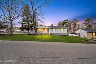 1301 Oakdale St, Toms River Township, NJ 08757 - Photo 1