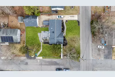 1301 Oakdale Street, Toms River Township, NJ 08757 - Photo 5