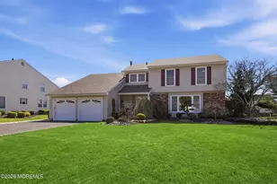 29 Alexandria Dr, Manalapan Township, NJ 07726 - Photo 1