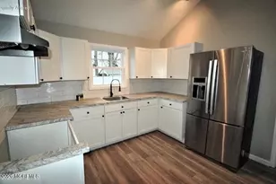 807 6th St, Union Beach, NJ 07735 - Photo 39